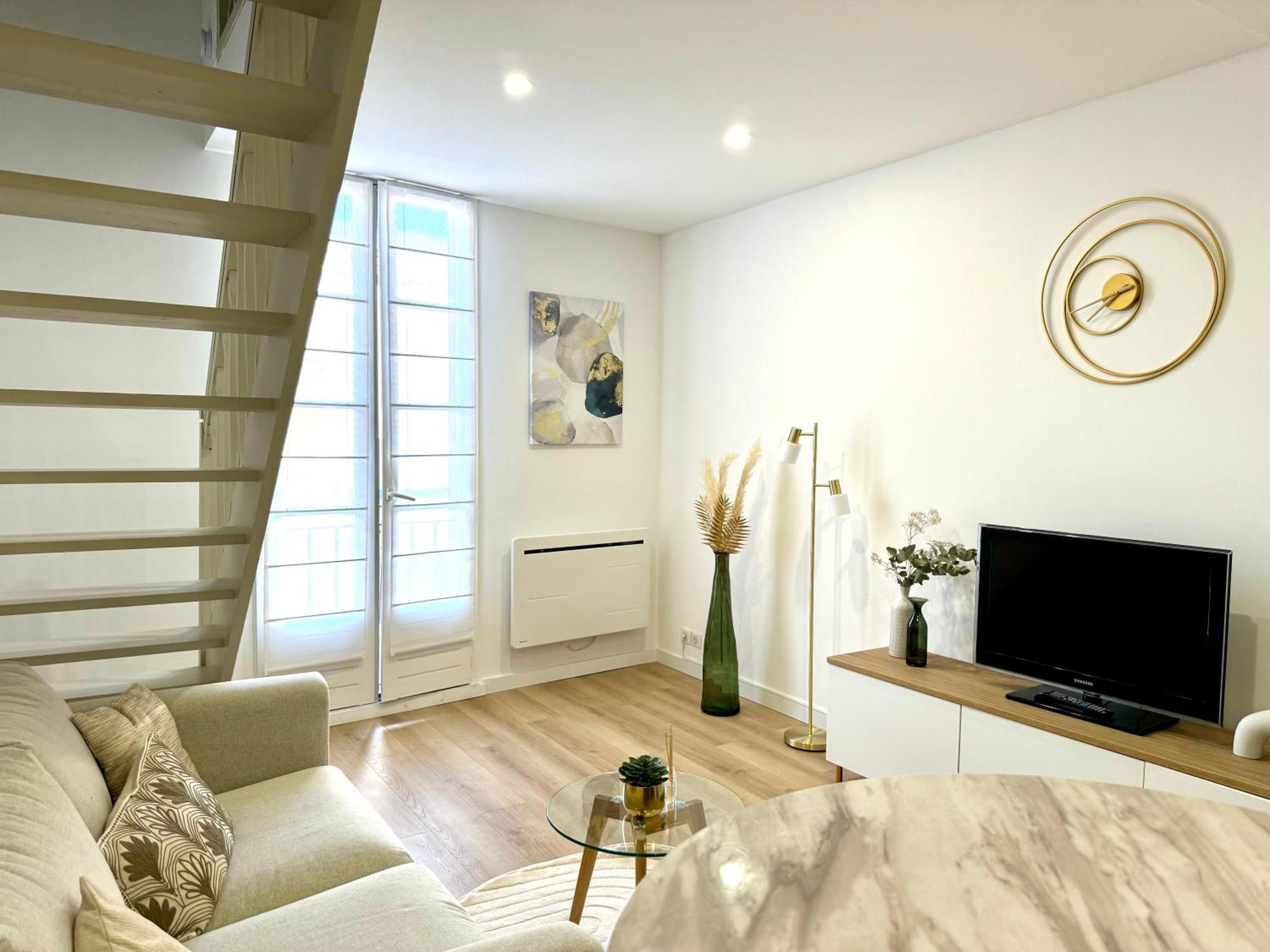 Апартаменты Au Golden Duplex - Centre - Clim - Parking Нарбонна Экстерьер фото